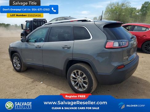 Used 2020 Jeep Cherokee Latitude Plus w/ Comfort/Convenience Group AWD/4WD image 3
