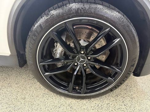 Used 2019 Mercedes-Benz GLC 63 AMG 4MATIC Coupe image 39