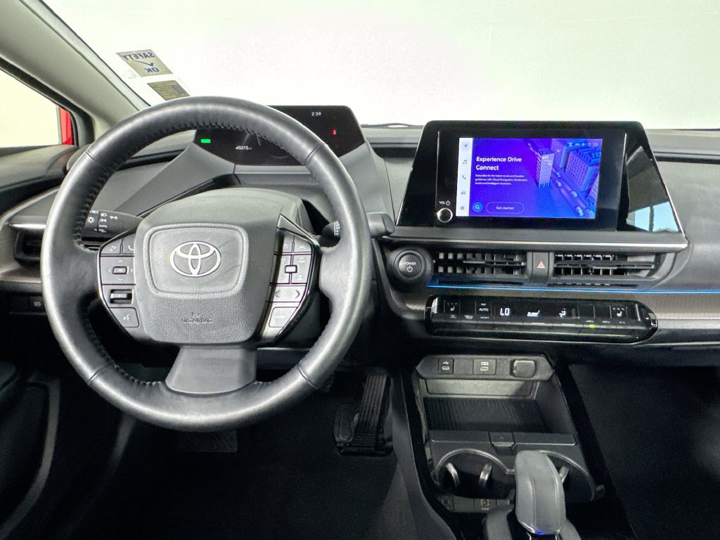 Used 2024 Toyota Prius XLE FWD image 14