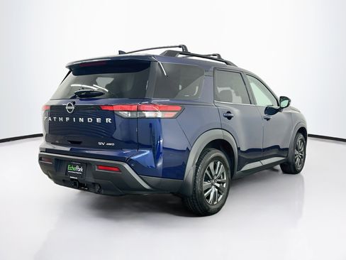 Used 2023 Nissan Pathfinder SV w/ SV Premium Package AWD/4WD image 9