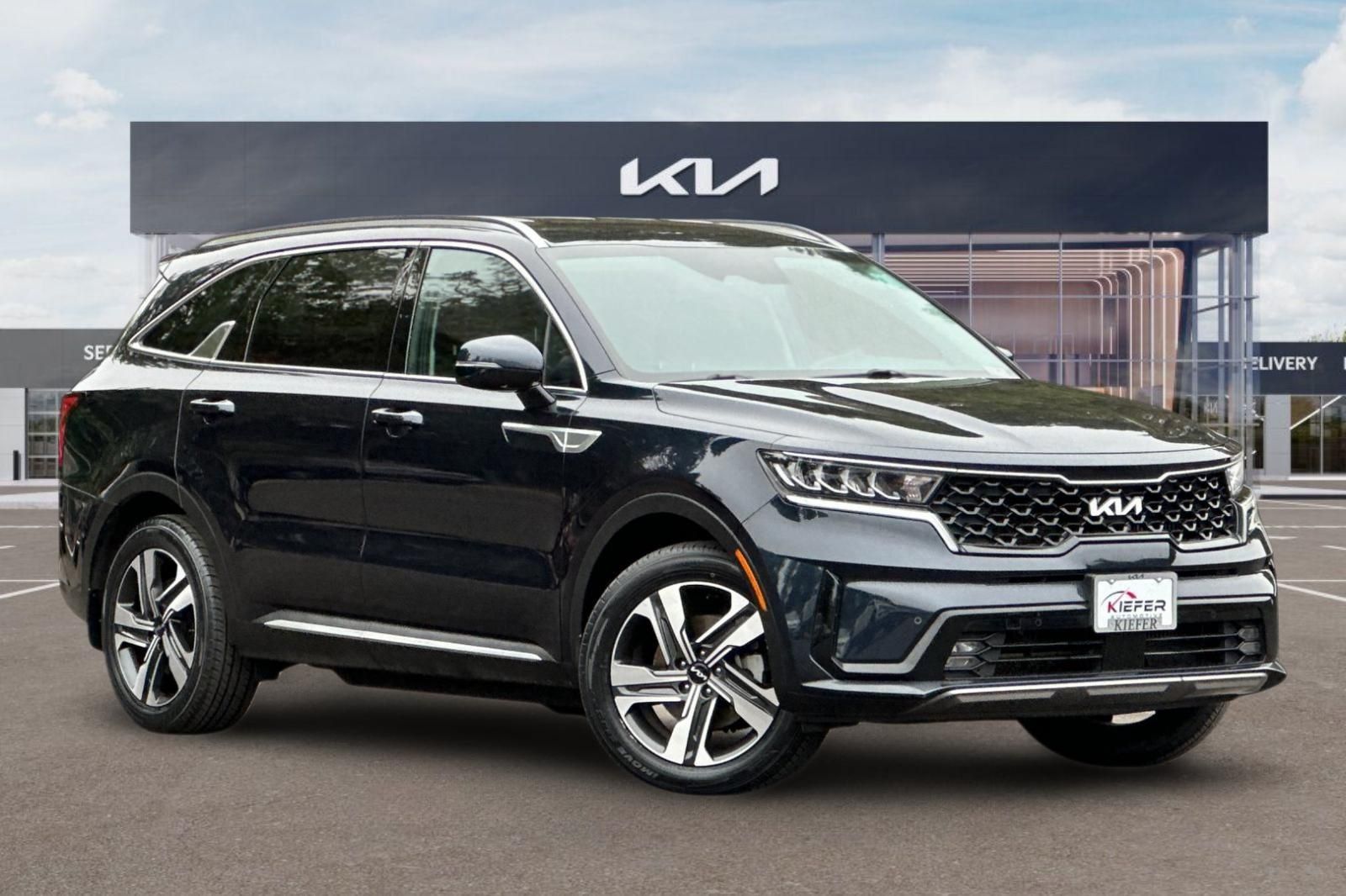 Used 2023 Kia Sorento EX AWD/4WD image 2