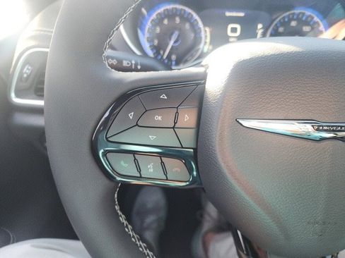 New 2026 Chrysler Pacifica Limited w/ S Appearance Package image 14