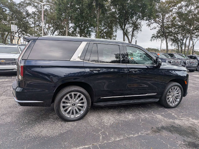Certified 2024 Cadillac Escalade Premium Luxury w/ Performance Package AWD/4WD image 5