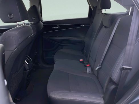 Used 2019 Kia Sorento AWD w/ Option Group 020 image 23