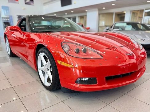 Used 2013 Chevrolet Corvette Coupe w/ Roof Package image 34