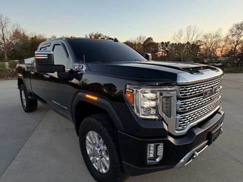 Used 2020 GMC Sierra 2500 Denali w/ Denali Ultimate Package image 4