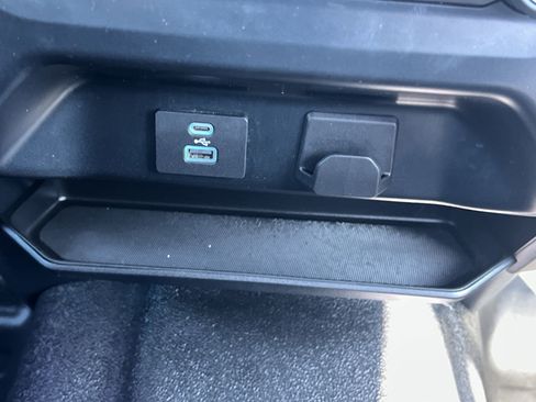 Certified 2022 Ford F150 XL w/ Equipment Group 101A High image 10