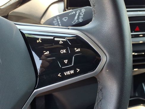 Certified 2023 Volkswagen ID.4 S RWD image 32
