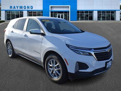 Used 2024 Chevrolet Equinox LT w/ LPO, Floor Liner Package