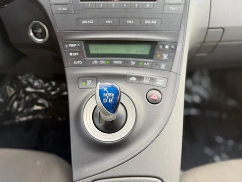 Used 2011 Toyota Prius Two image 15