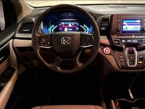 Used 2021 Honda Odyssey LX image 5