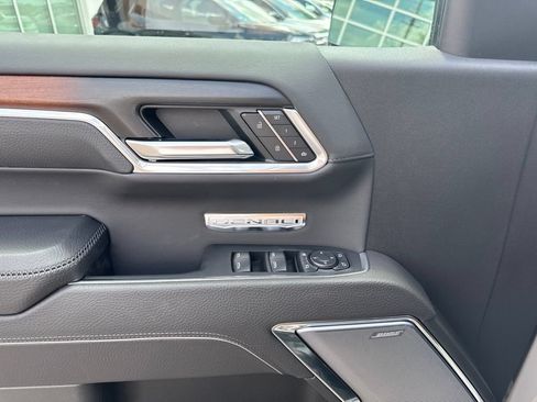 New 2026 GMC Sierra 1500 Denali AWD/4WD image 13