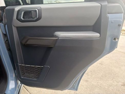 Used 2024 Ford Bronco Everglades image 24