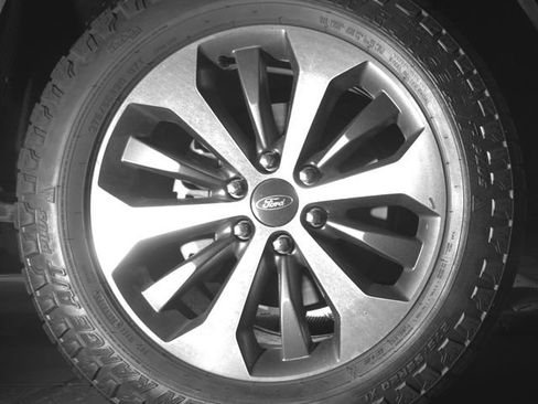 Used 2020 Ford F150 XL w/ Equipment Group 101A Mid AWD/4WD image 10