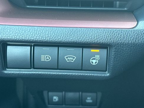 New 2026 Toyota Prius Plug-In Hybrid FWD image 30