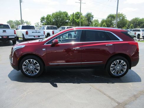 Used 2018 Cadillac XT5 Premium Luxury FWD image 10