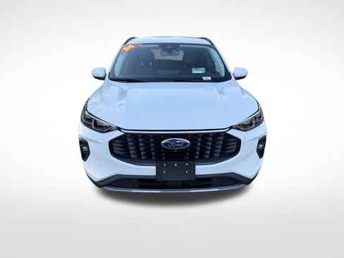Used 2024 Ford Escape Platinum w/ Premium Technology Package image 2