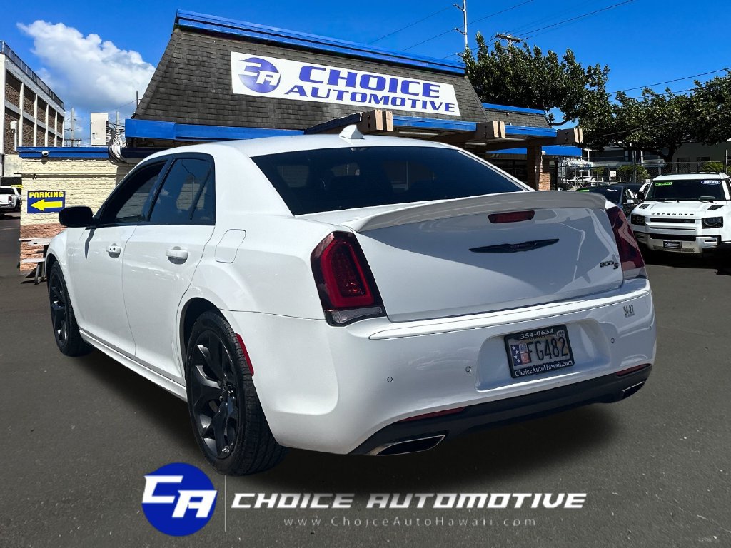 Used 2023 Chrysler 300 S w/ Comfort Group RWD image 5