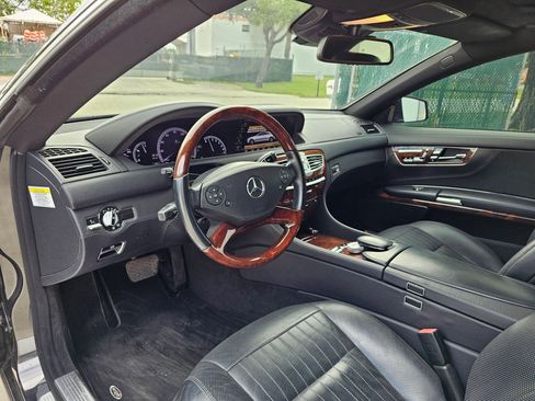 Used 2013 Mercedes-Benz CL 550 4MATIC image 20