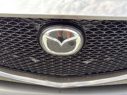 Used 2024 MAZDA MAZDA3 s FWD image 27