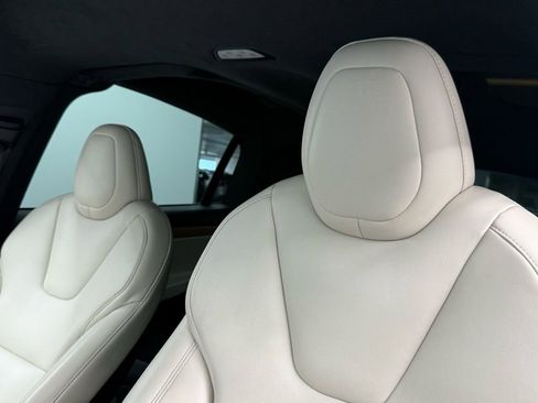 Used 2020 Tesla Model X Long Range image 18