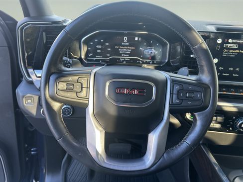 Used 2022 GMC Sierra 1500 SLT w/ SLT Premium Plus Package image 12