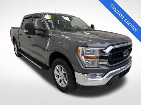 Used 2021 Ford F150 XLT w/ Equipment Group 301A Mid image 3