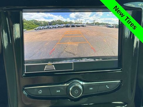 Used 2023 Chevrolet Traverse LS w/ Safety Package AWD/4WD image 17