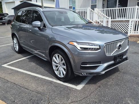 Used 2018 Volvo XC90 T6 Inscription w/ Convenience Package AWD/4WD image 3