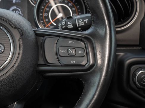 Used 2022 Jeep Wrangler Unlimited Sport AWD/4WD image 27