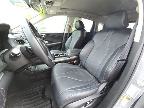 Used 2025 Acura RDX w/ Technology Package image 11