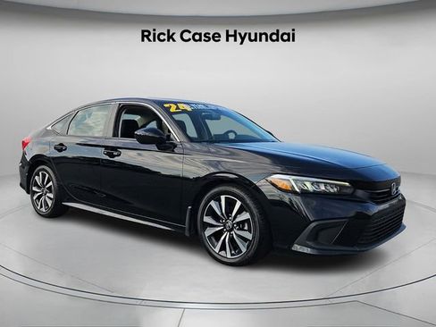 Used 2024 Honda Civic EX image 9