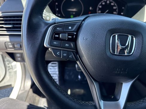 Used 2022 Honda Accord Sport image 22