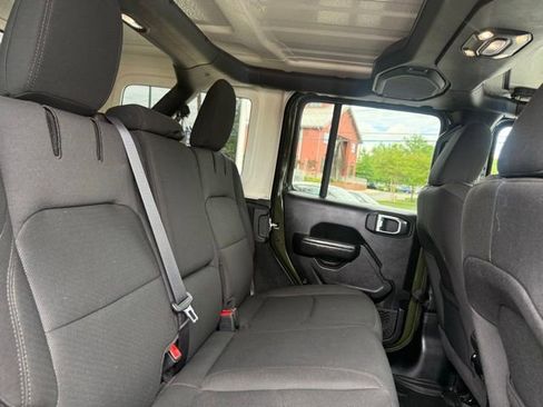 Used 2023 Jeep Wrangler Unlimited w/ Cold Weather Group AWD/4WD image 41