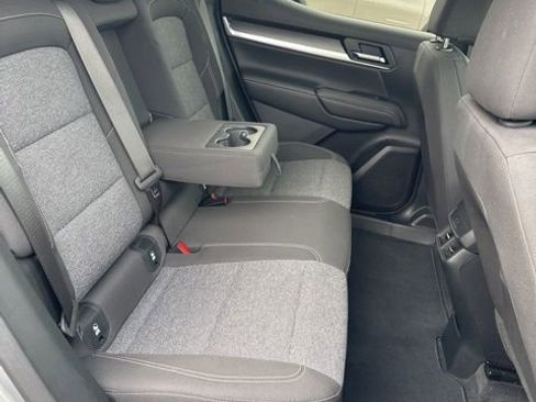 Used 2025 GMC Terrain Elevation image 38