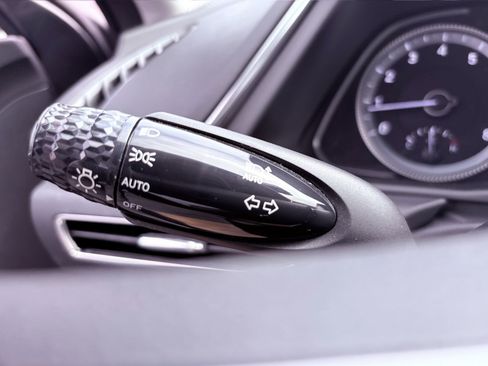 Used 2022 Hyundai Sonata SEL image 9