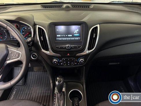 Used 2018 Chevrolet Equinox LT image 26