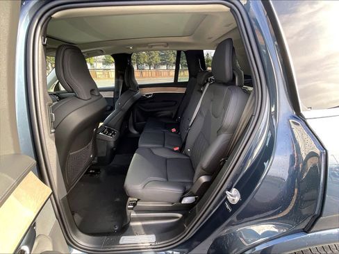 New 2026 Volvo XC90 B5 Plus w/ Protection Package image 12