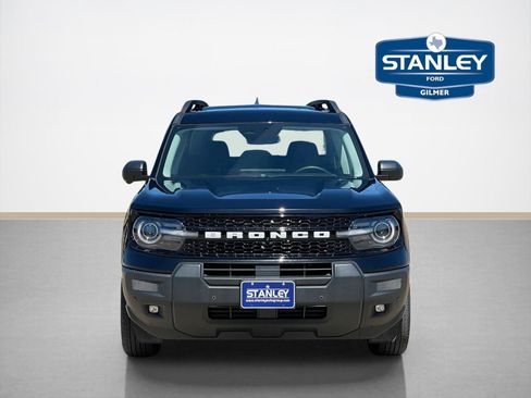 Used 2025 Ford Bronco Sport Outer Banks w/ Outer Banks Tech Package+ AWD/4WD image 2