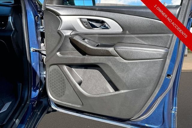 Certified 2023 Chevrolet Traverse LT w/ LPO, Floor Liner Package AWD/4WD image 19