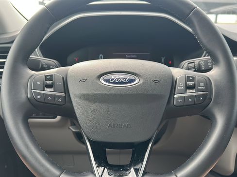 Used 2024 Ford Escape Active image 27