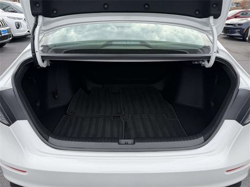 Used 2025 Honda Accord Sport image 8