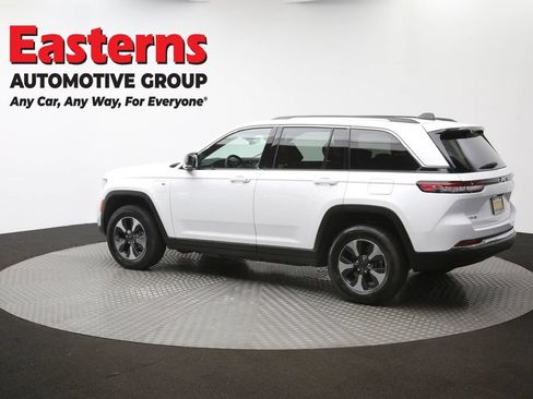 Used 2022 Jeep Grand Cherokee Limited 4xe w/ Luxury Tech Group II AWD/4WD image 67