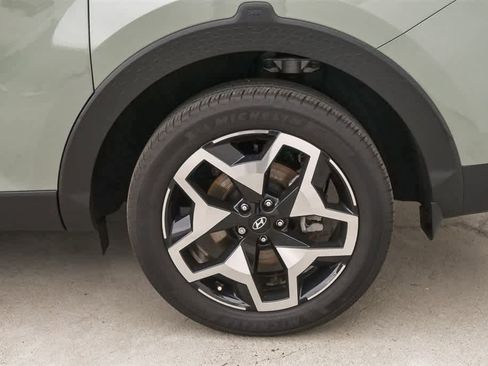 Used 2023 Hyundai Santa Cruz Limited image 6