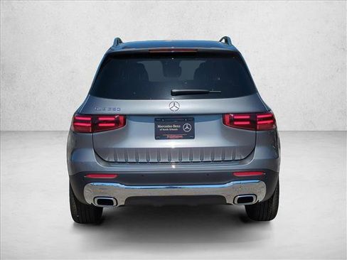 New 2026 Mercedes-Benz GLB 250 image 8