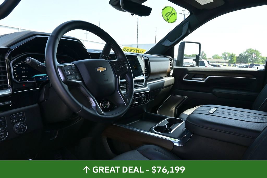 Used 2026 Chevrolet Silverado 3500 High Country w/ High Country Premium Package AWD/4WD image 25