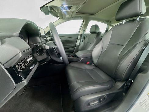 Used 2025 Honda Accord Touring image 25