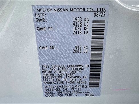 New 2025 Nissan Altima 2.5 SR image 14