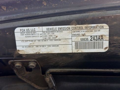 Used 2024 Jeep Wrangler Unlimited Sahara AWD/4WD image 17