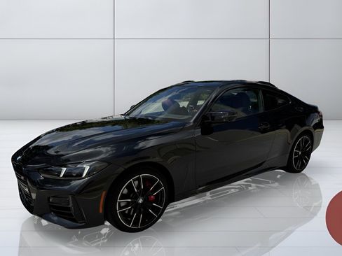 Used 2026 BMW 440i xDrive Coupe w/ Premium Package AWD/4WD image 4